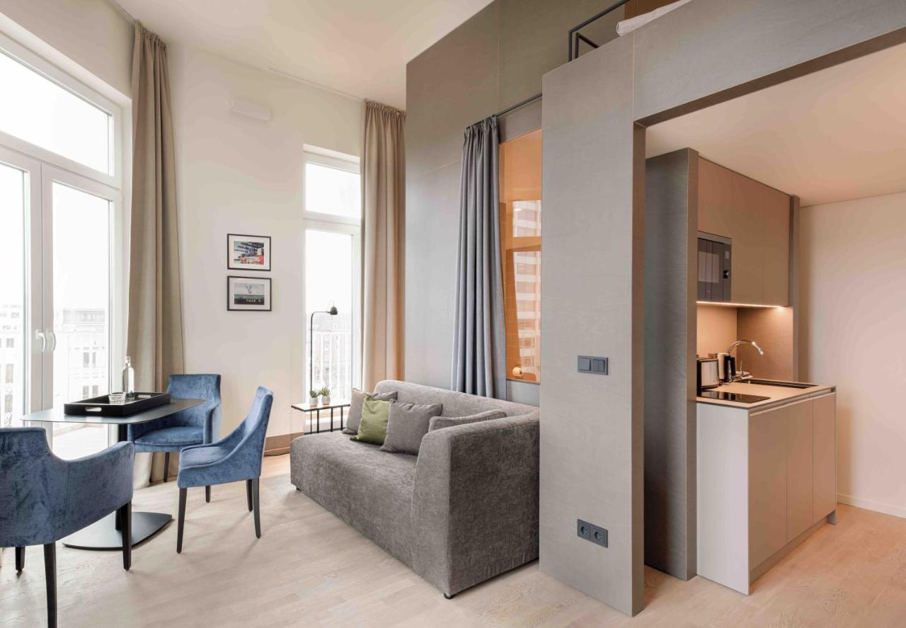 Oberdeck Studio Apartments - Adults Only Hamburg Luaran gambar A typical apartment